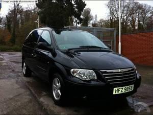 Chrysler Voyager 2.4 Executive 5dr Estate