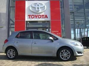 Toyota Auris 1.33 €156 RD TAX