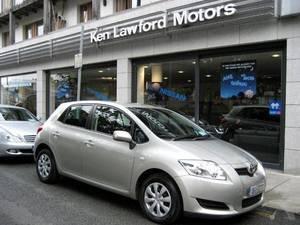 Toyota Auris 1.4 Terra 5Dr