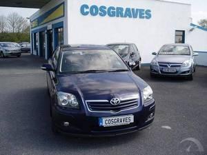 Toyota Avensis 2.0 D4D LUNA 4DR