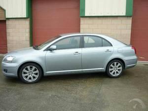 Toyota Avensis 2.0D4D TR