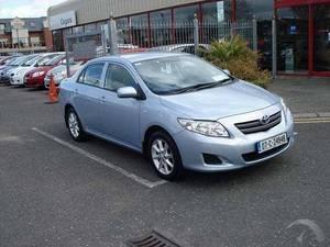 Toyota Corolla 1.4 TERRA SALOON