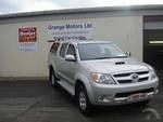 Toyota Hilux DOUBLE CAB 2.5 HL3 WITH CANOPY
