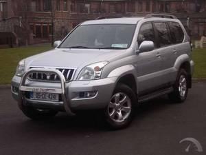 Toyota Landcruiser 3.0D4D 8 SEATER