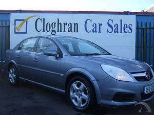 Opel Vectra CLUB 1.6 I 16V 4DR