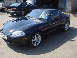 Mazda MX-5 CONVERTIBLE (2001 - 2005)