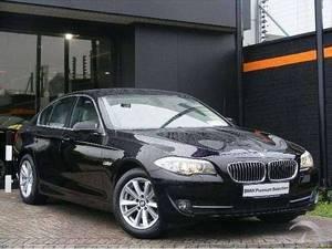 BMW 5 Series Series 520 D SE BMW PERFORMANCE KIT FITTED -BMW DEALER