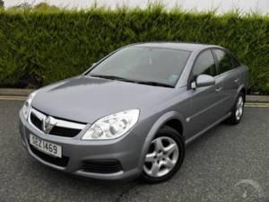 Vauxhall Vectra HATCHBACK (2005 - 2008)