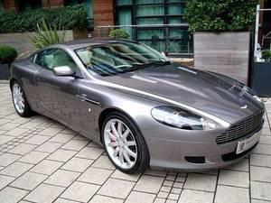 Aston Martin DB9 V12